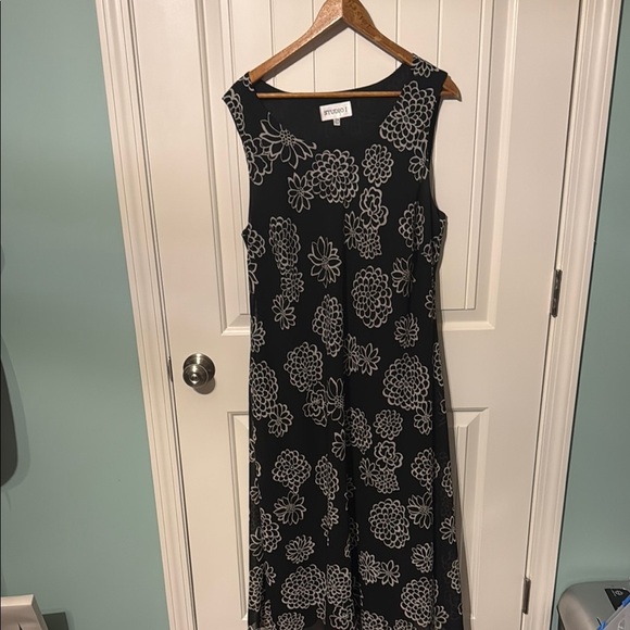 Black Floral Dress by studio one 18W - Picture 1 of 4